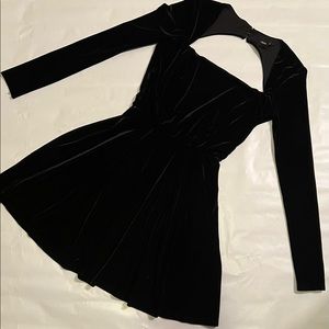 ASOS Black Velvet Cocktail LBD Sz 4